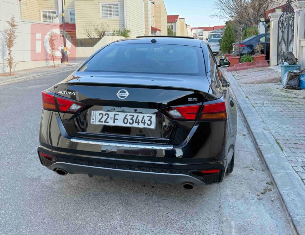 نیسان ئەلتیما